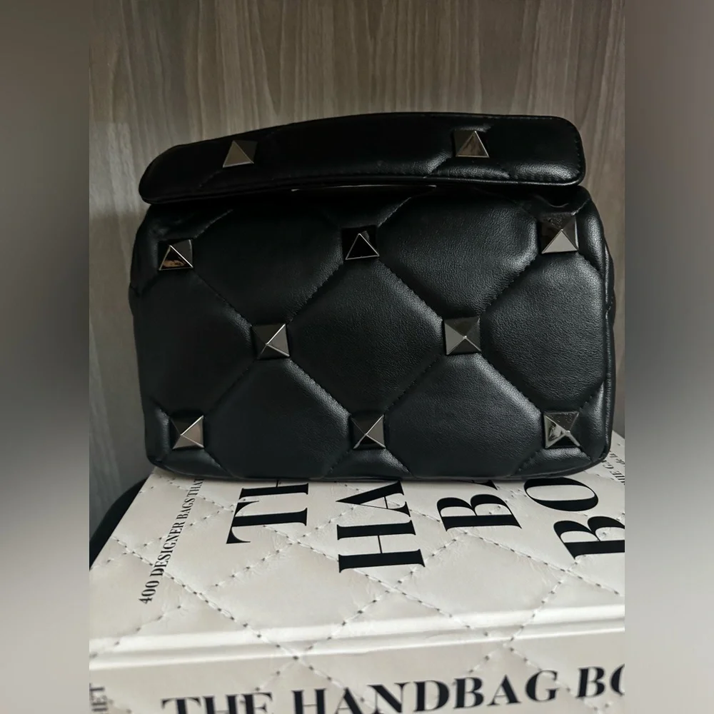 Used 1x Tiffany’s & Fred Quilted And Studded Sheepskin Leather Shoulder Bag - Picture 5 of 5